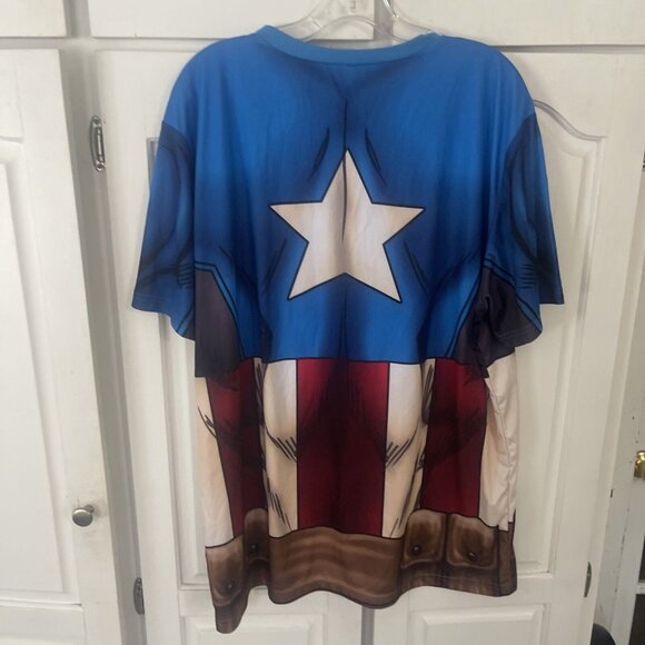 Captain America Marvel Costume Short Sleeve T-Shirt Boys Large / Extra Large - Picture 8 of 13